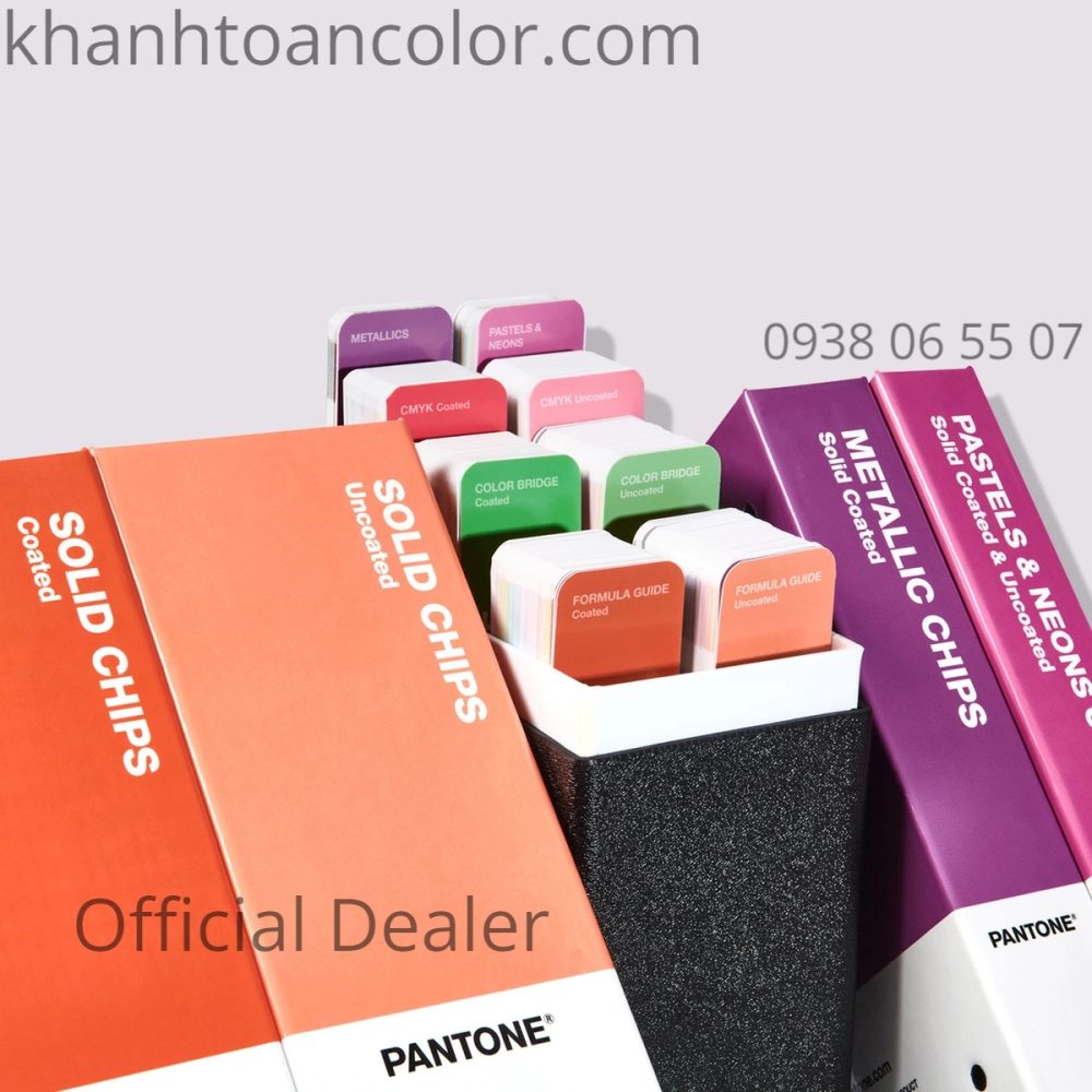 Bang-mau-Pantone-Reference-Library-GPC305B-nam-2023